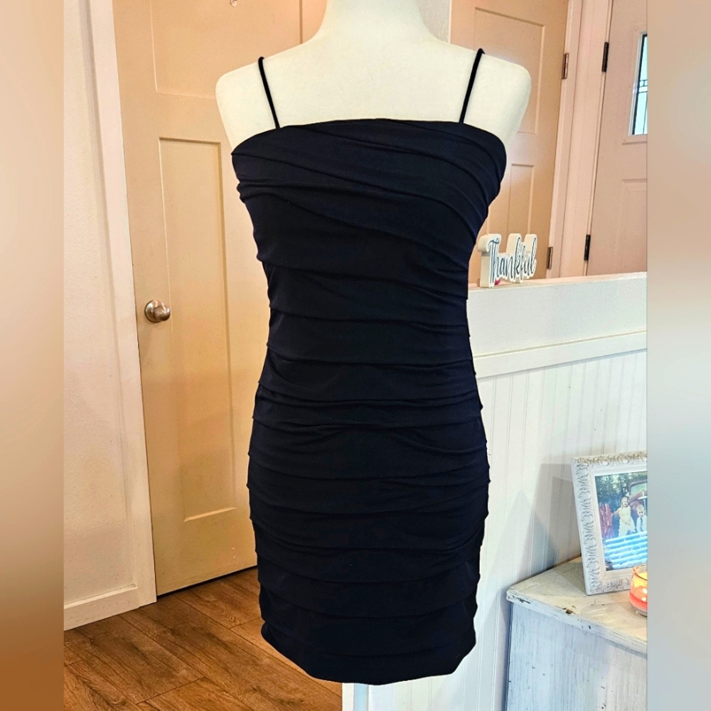 Worn Once! - SWEET STORM - Navy Blue Ruched Formal Spaghetti Strap Mini - Size M